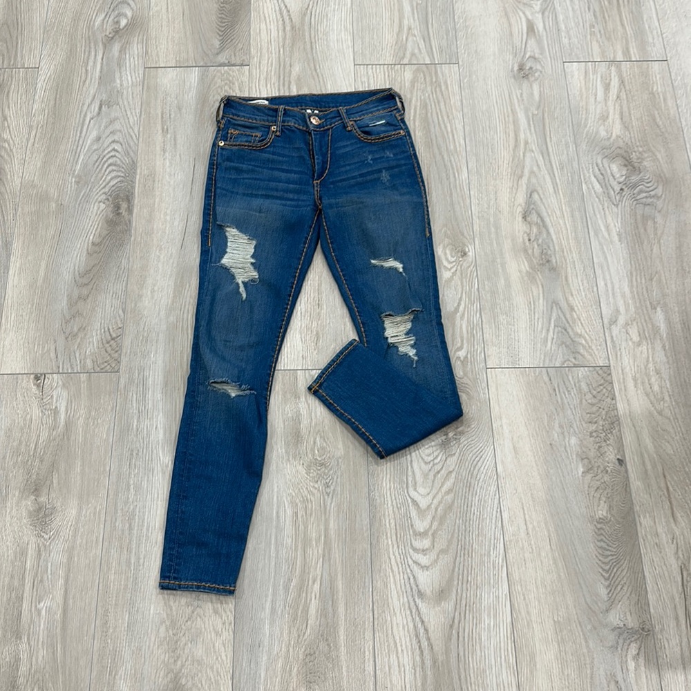 TRUE RELIGION jeans.